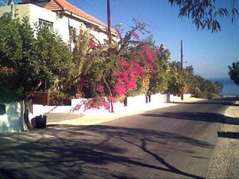 Agnades Apartments Polis Exterior photo