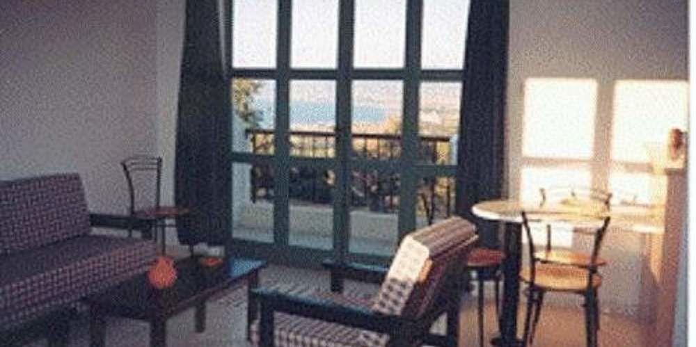 Agnades Apartments Polis Exterior photo